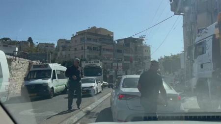 فيديو : اعتقال رئيس لجنة المتابعة محمد بركة في الناصرة 